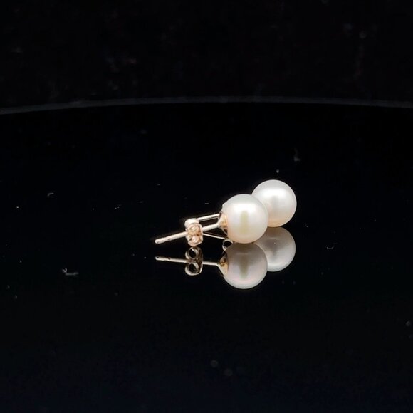 14K Gold Stud Earrings Freshwater Pearl 6.5mm - Picture 4 of 5